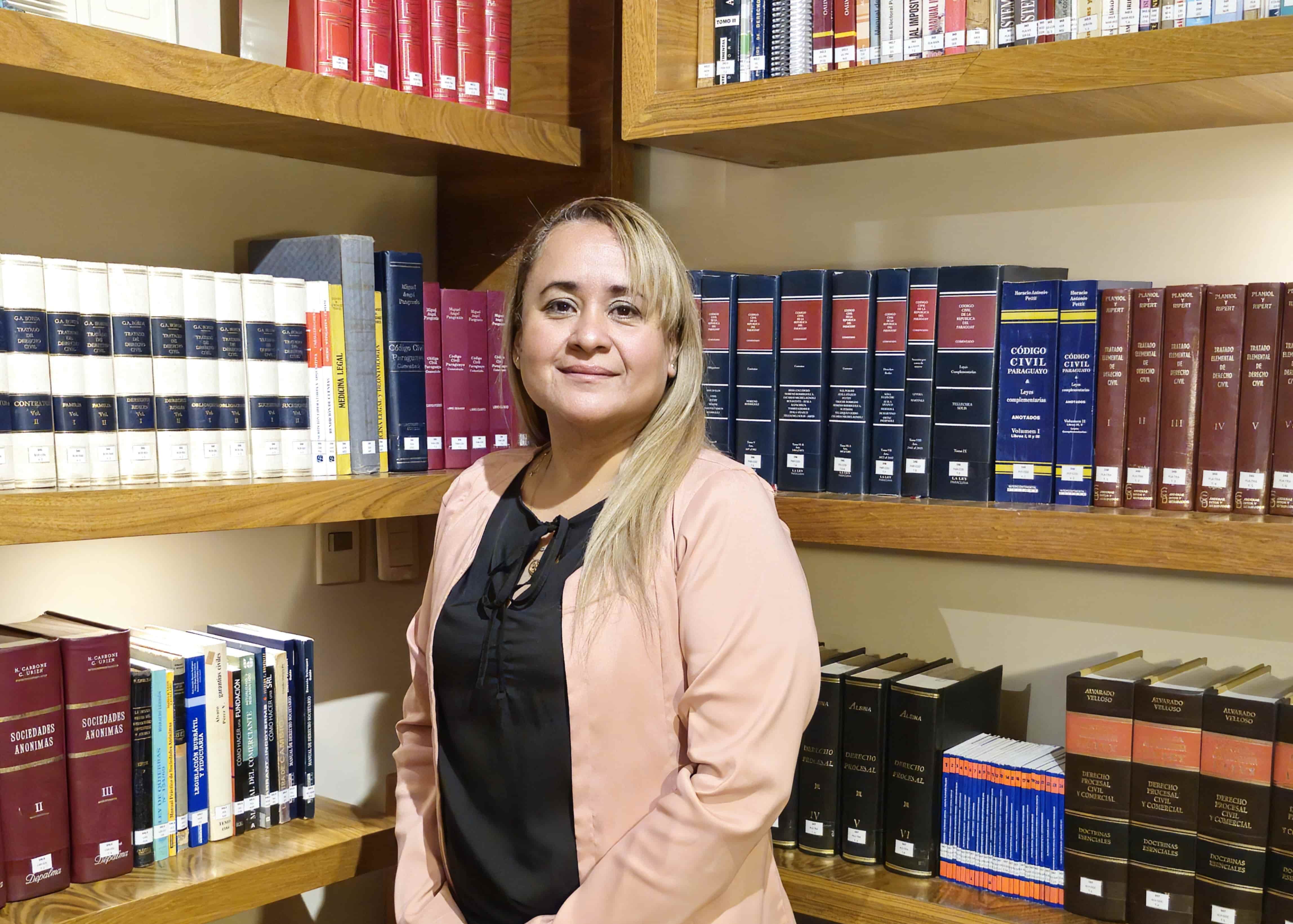 Lic. Mónica Cabrera Figueredo